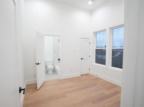 629 N Tyler Street , Dallas Texas 75208