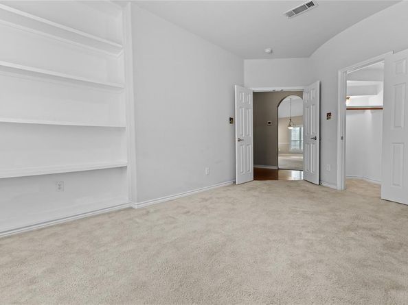 800  Whitley Court , Kennedale Texas 76060