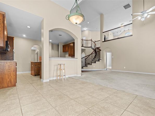 800  Whitley Court , Kennedale Texas 76060