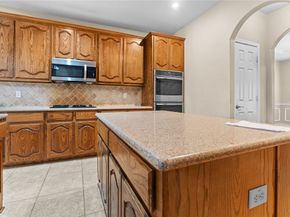 800  Whitley Court , Kennedale Texas 76060