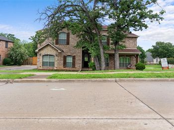 800  Whitley Court 