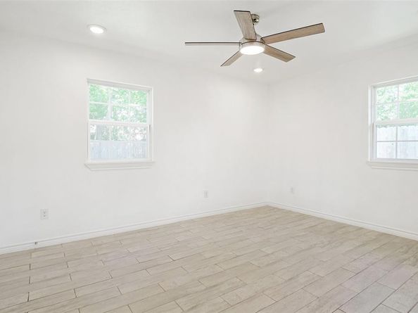916  Kelley Drive , Everman Texas 76140