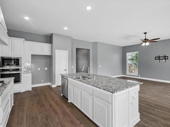 300  Navo Road , Little Elm Texas 75068