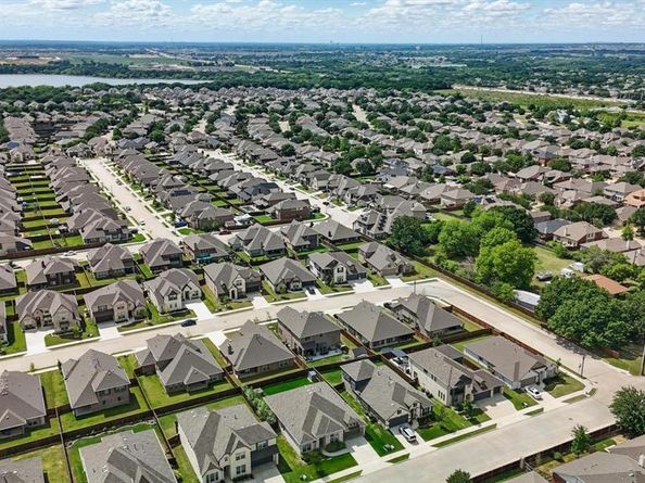 300  Navo Road , Little Elm Texas 75068