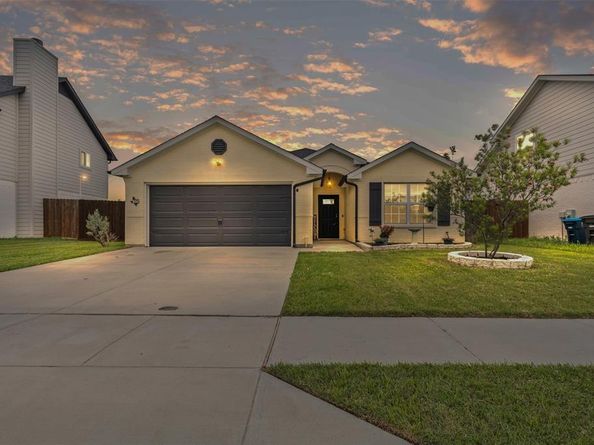 2104  Shane Avenue , Fort Worth Texas 76134