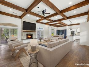 734  Monssen Parkway , Dallas Texas 75224