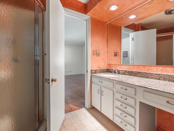 2900  Simondale Drive , Fort Worth Texas 76109