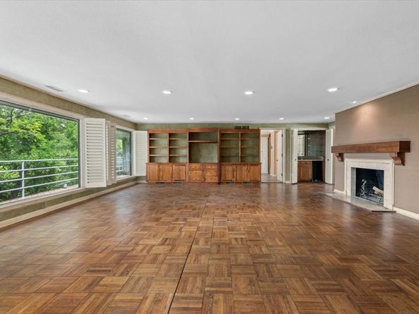 2900  Simondale Drive , Fort Worth Texas 76109