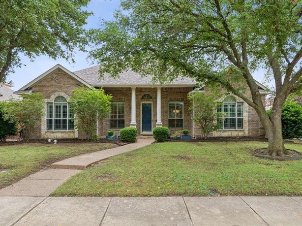 2387  Barret Drive , Frisco Texas 75033