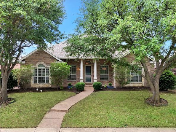 2387  Barret Drive , Frisco Texas 75033