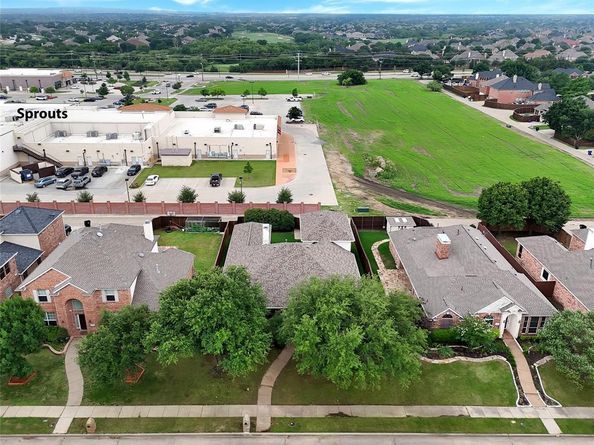 2387  Barret Drive , Frisco Texas 75033