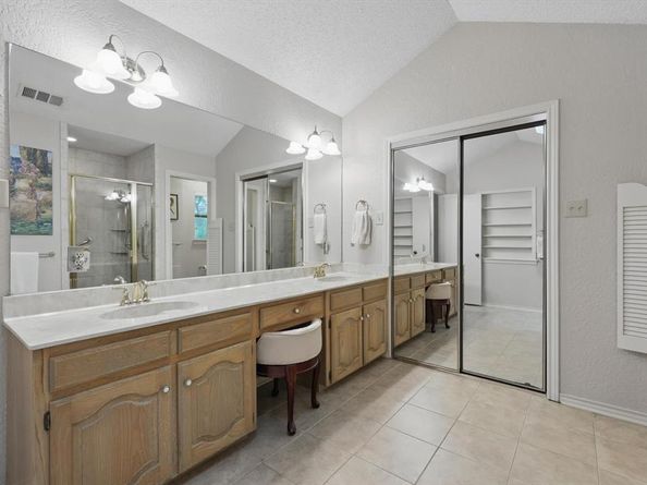 630  Park Lane , Highland Village Texas 75077