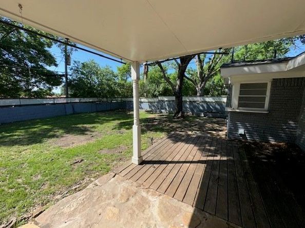 7005  Willis Avenue , Fort Worth Texas 76116
