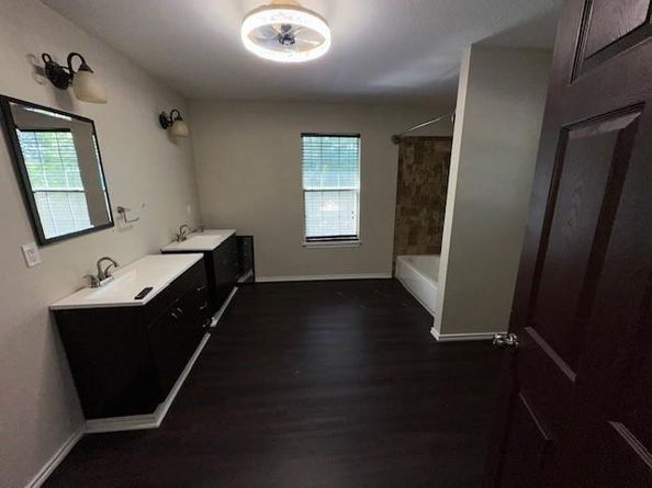 7005  Willis Avenue , Fort Worth Texas 76116