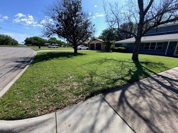 7005  Willis Avenue , Fort Worth Texas 76116