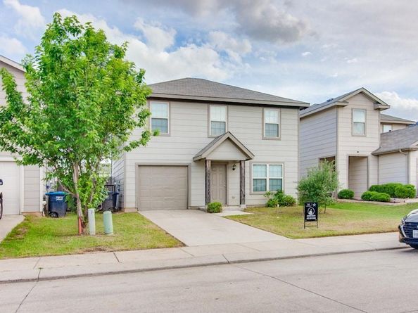 1512  Sierra Estate Trail , Fort Worth Texas 76119