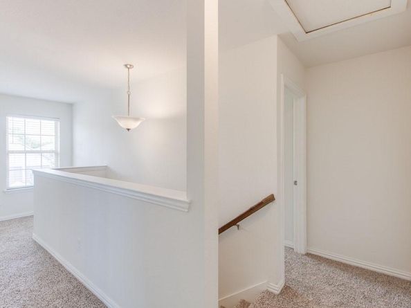 1512  Sierra Estate Trail , Fort Worth Texas 76119