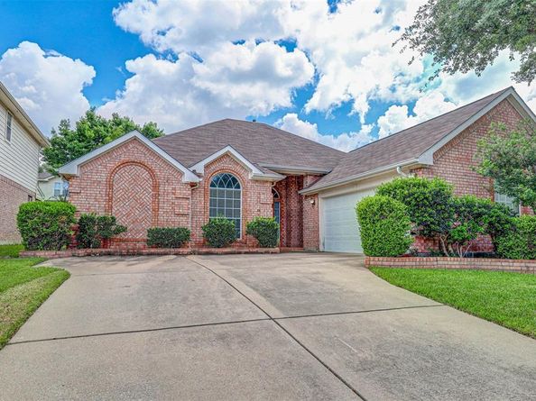 5316  Lake Mead Trail , Fort Worth Texas 76137