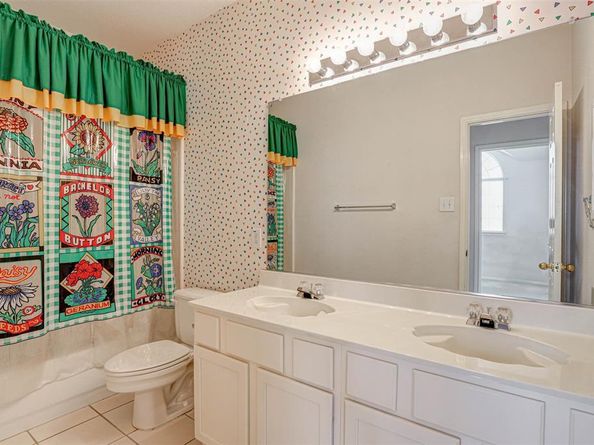 5316  Lake Mead Trail , Fort Worth Texas 76137