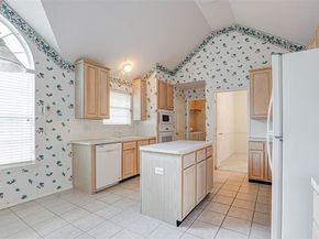 5316  Lake Mead Trail , Fort Worth Texas 76137