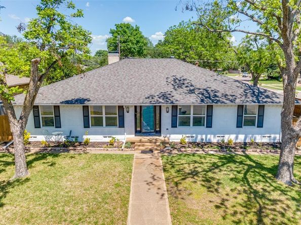 1601  Lexington Drive , Garland Texas 75041