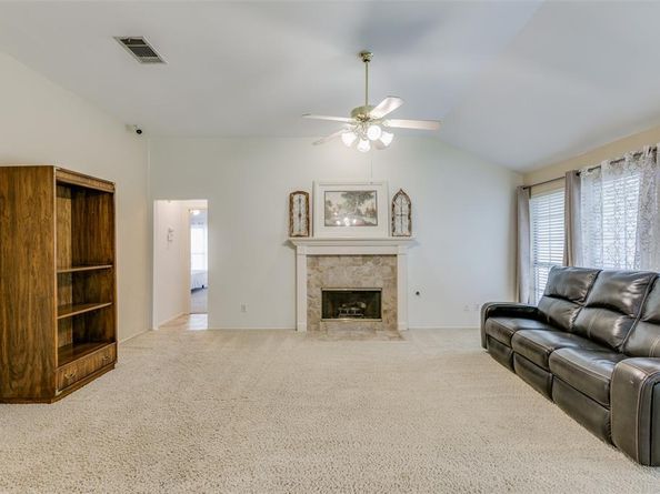 8402  Hartford Drive , Rowlett Texas 75089