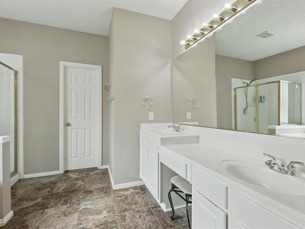 1107  Postwood Drive , Corinth Texas 76210
