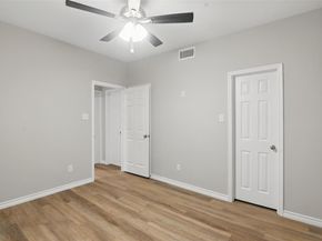 5325  Bent Tree Forest Drive  1102, Dallas Texas 75248