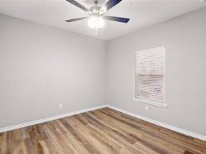 5325  Bent Tree Forest Drive  1102, Dallas Texas 75248
