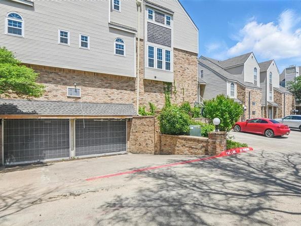 5325  Bent Tree Forest Drive  1102, Dallas Texas 75248