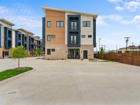 115  Merritt Street  304, Fort Worth Texas 76114