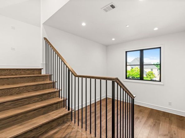 3111  Lake Creek Drive , Highland Village Texas 75077