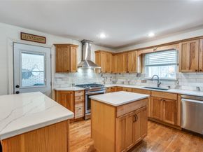 1400 W Tucker Boulevard , Arlington Texas 76013