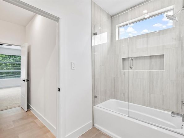 6411  Royal Lane , Dallas Texas 75230
