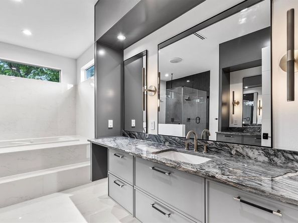 6411  Royal Lane , Dallas Texas 75230