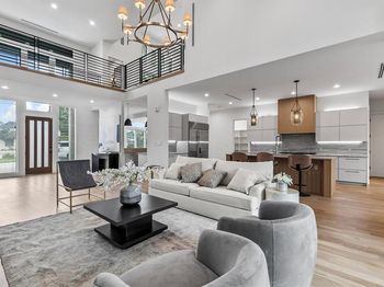 6411  Royal Lane 