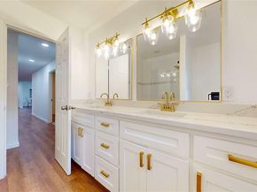 1608  Holt Street , Fort Worth Texas 76103