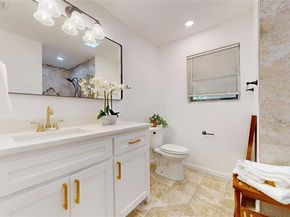 1608  Holt Street , Fort Worth Texas 76103