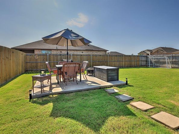 9657  Alderleaf Trail , Fort Worth Texas 76036