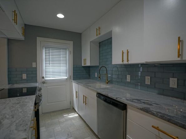 13937  Brookgreen Drive , Dallas Texas 75240