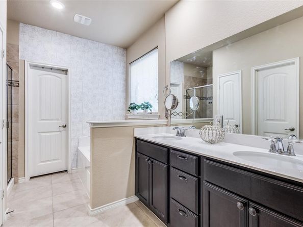 10004  Long Branch Drive , McKinney Texas 75071