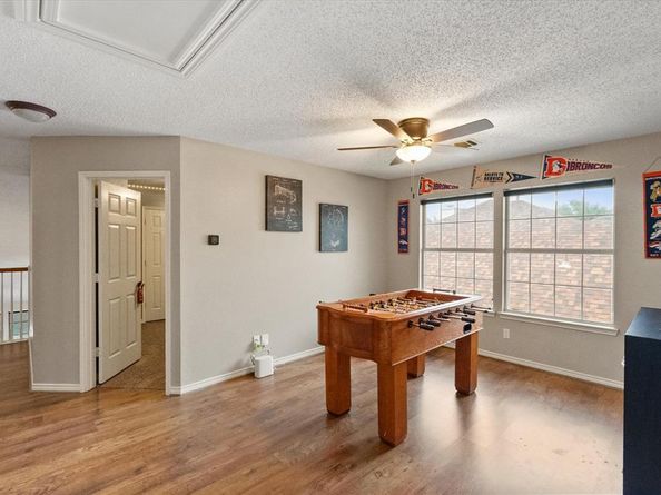 2213  Laura Elizabeth Trail , Mansfield Texas 76063