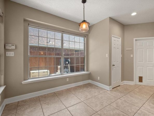 2213  Laura Elizabeth Trail , Mansfield Texas 76063