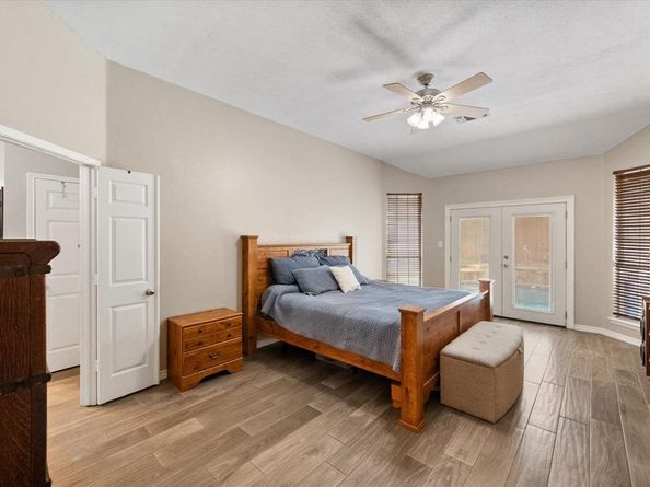 2213  Laura Elizabeth Trail , Mansfield Texas 76063