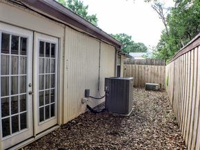 1608  Grandview Drive , Arlington Texas 76012