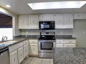 1608  Grandview Drive , Arlington Texas 76012