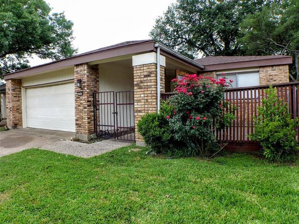 1608  Grandview Drive , Arlington Texas 76012