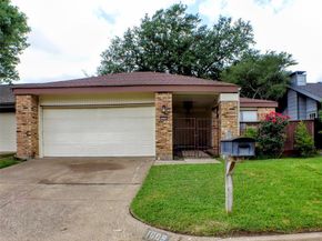 1608  Grandview Drive , Arlington Texas 76012