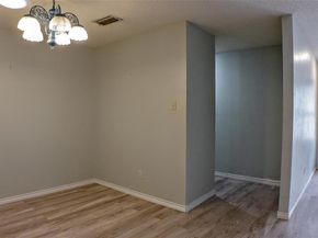 1608  Grandview Drive , Arlington Texas 76012