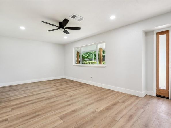 604  Buffalo Drive , Arlington Texas 76013